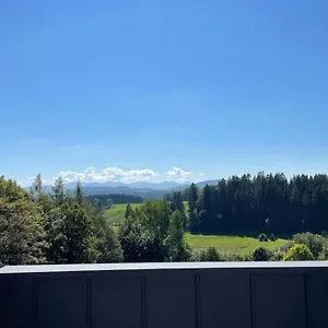 Apartment Traumhafter Bergblick Im Allgäuer Luftkurort, Buchenberg (Bavaria)