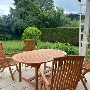 Apartment Allgäuer Tierstübchen - Disneyplus - Terrasse - Parkplatz, Buchenberg (Bavaria)